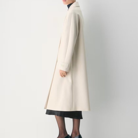 NWT Aritzia The Slouch Coat - (Re)ssential Matte Pearl - Picture 3 of 12